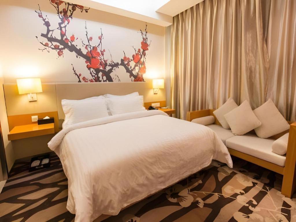 Metropolo Hotel Wuchuang Jiangtan Jiyuqiao Metro Station Ухань Экстерьер фото