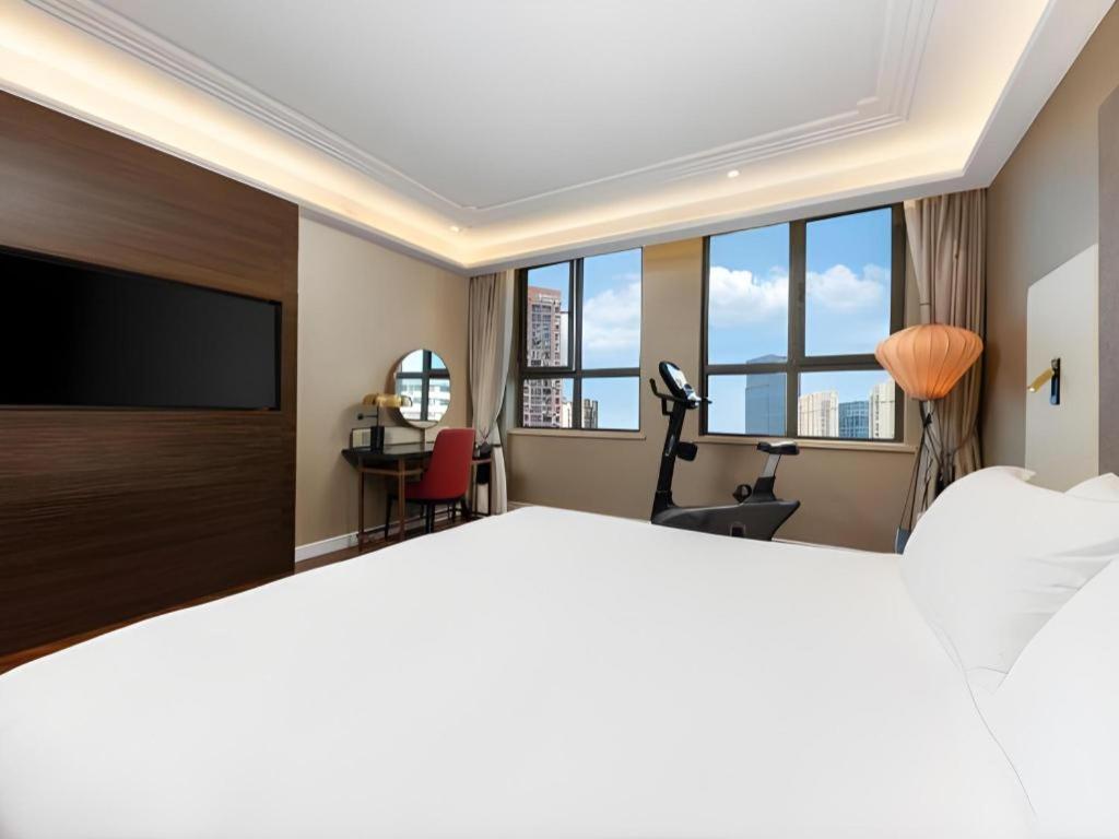 Metropolo Hotel Wuchuang Jiangtan Jiyuqiao Metro Station Ухань Экстерьер фото