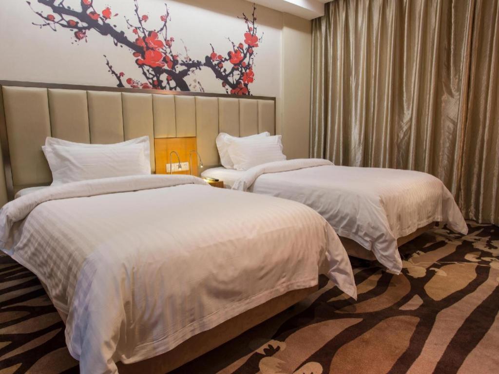 Metropolo Hotel Wuchuang Jiangtan Jiyuqiao Metro Station Ухань Экстерьер фото